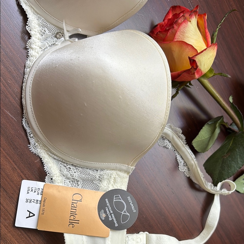 Chantelle Cream Lace Bra